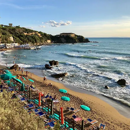 Casa Bianca Pool With Sea View, Fenced Garden, Barbecue By Toscanatour